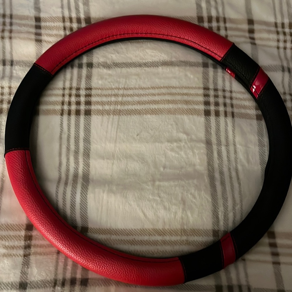 Red and black steering wheel cover